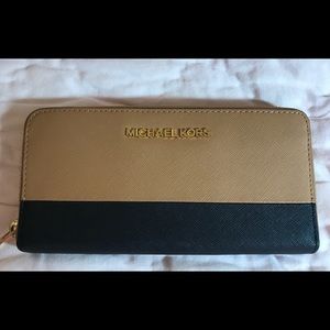 Michael Kors full size wallet